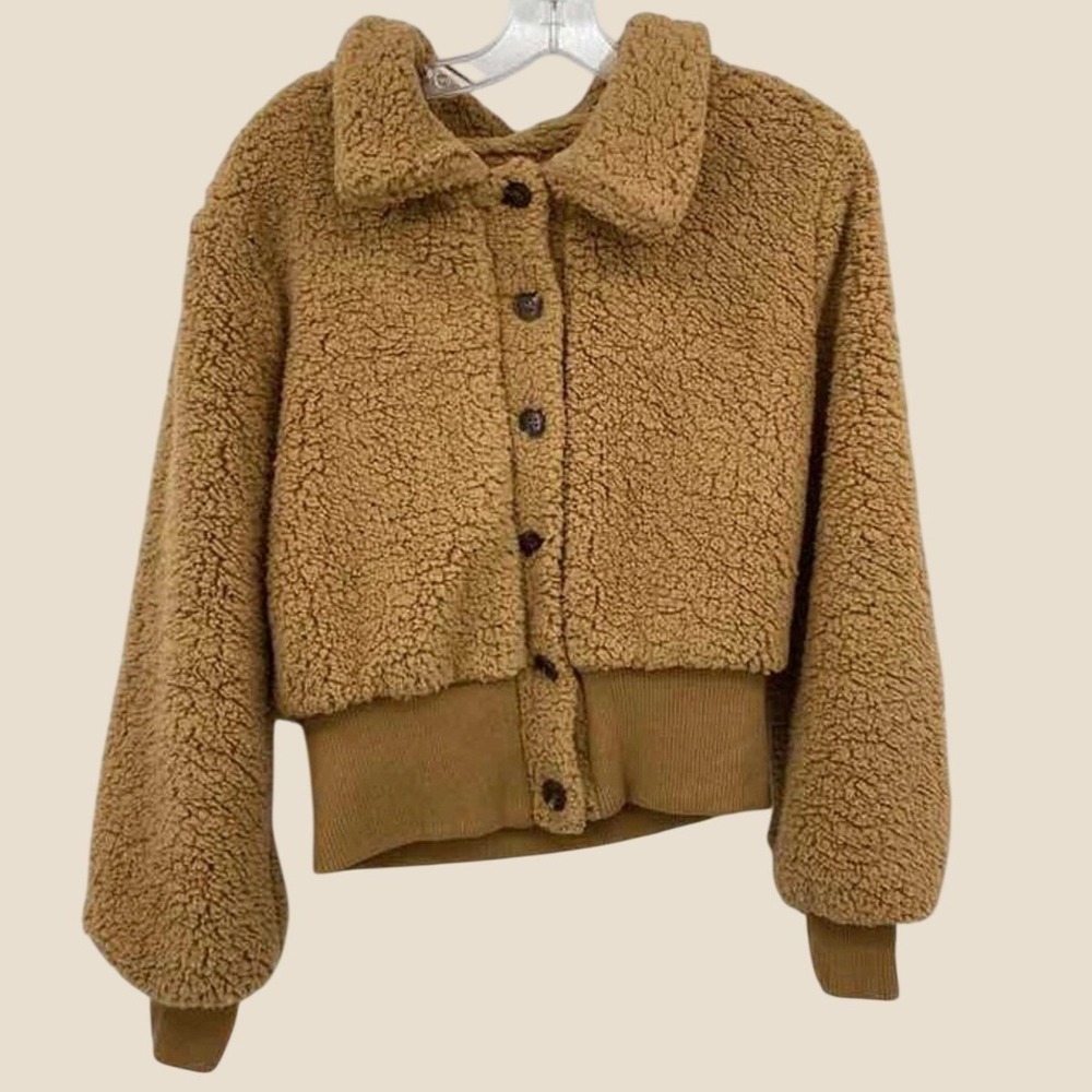 HYFVE Large Teddy Sherpa Lined Cropped Jacket in‎ Camel Brown